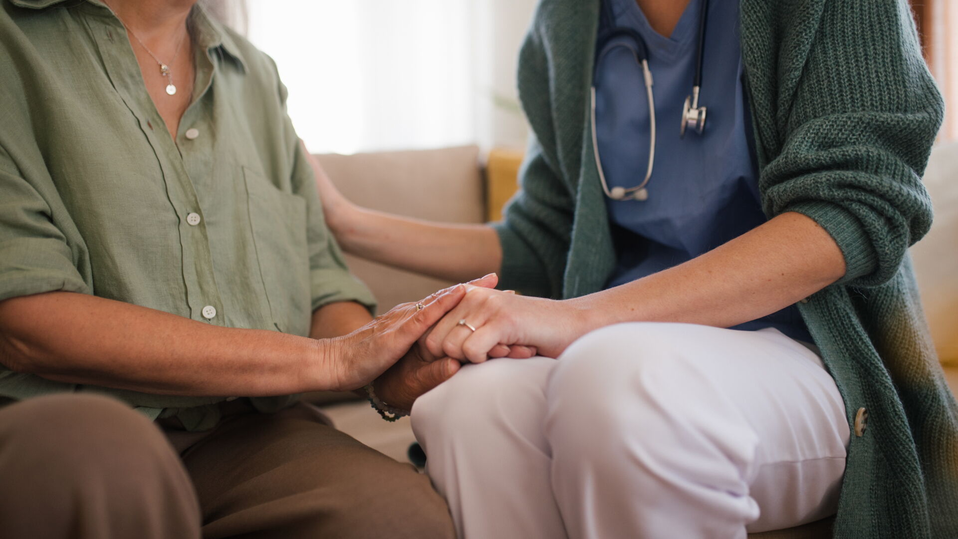 Home Care, Enterale Ernährung, Trinknahrung, Portversorgung, Parenterale Ernährung